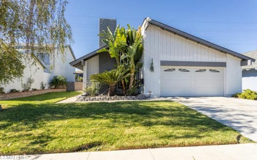 2075 N Hietter Ave Simi Valley, CA, 93063